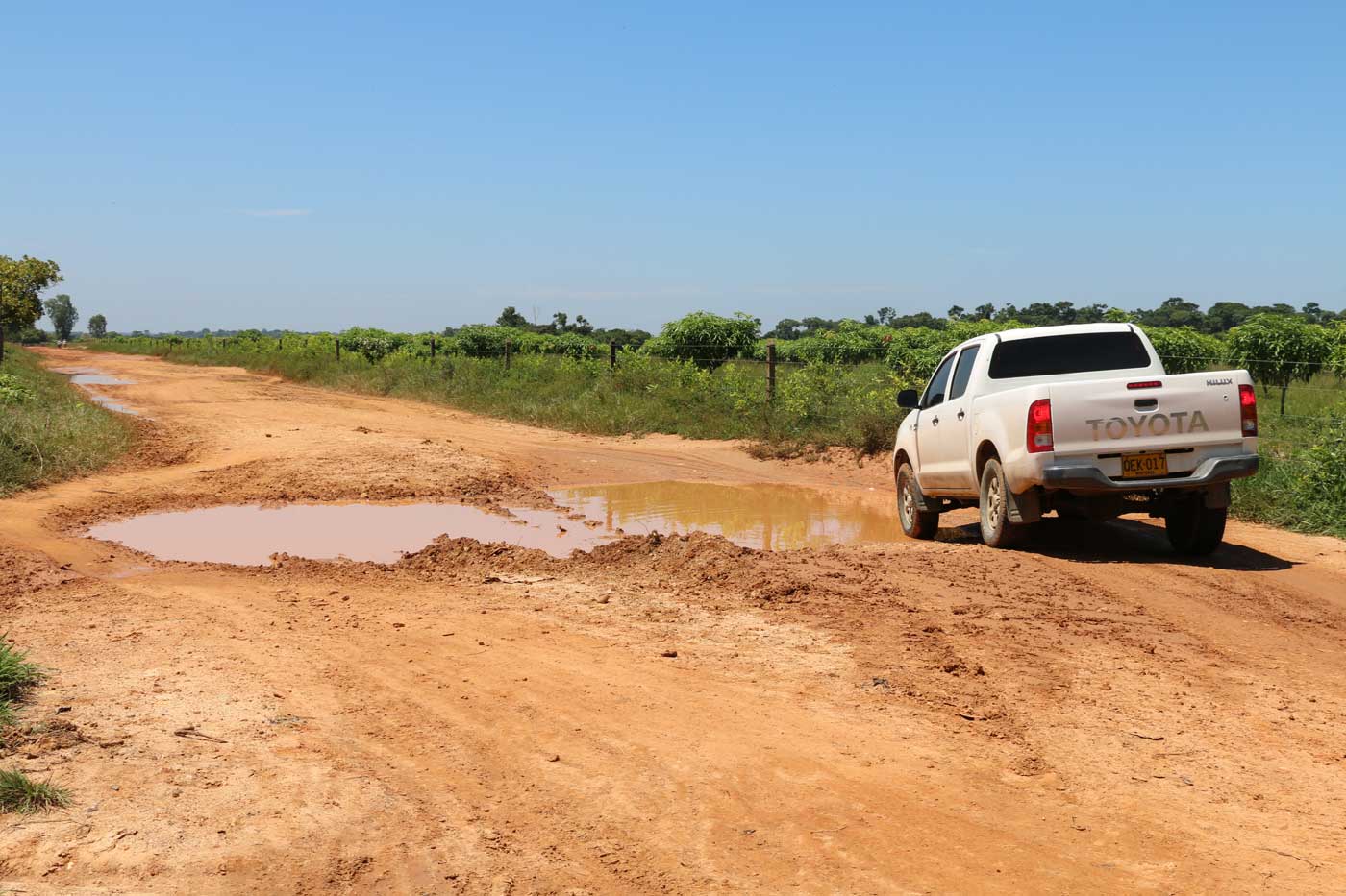 Aprueban más de 9 000 millones para pavimentar vía rural en Tierralta