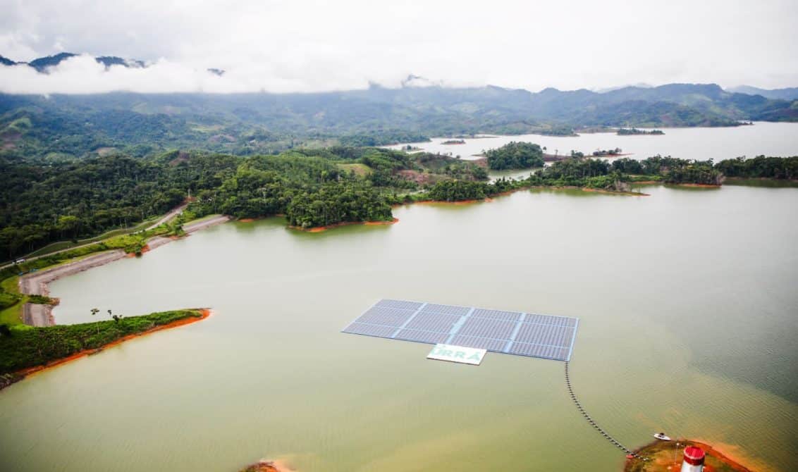 Fue Inaugurada La Primera Planta Solar Flotante De Latinoam Rica Est