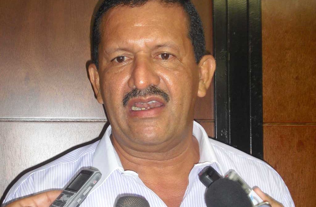 Ex diputado Oscar Ramírez