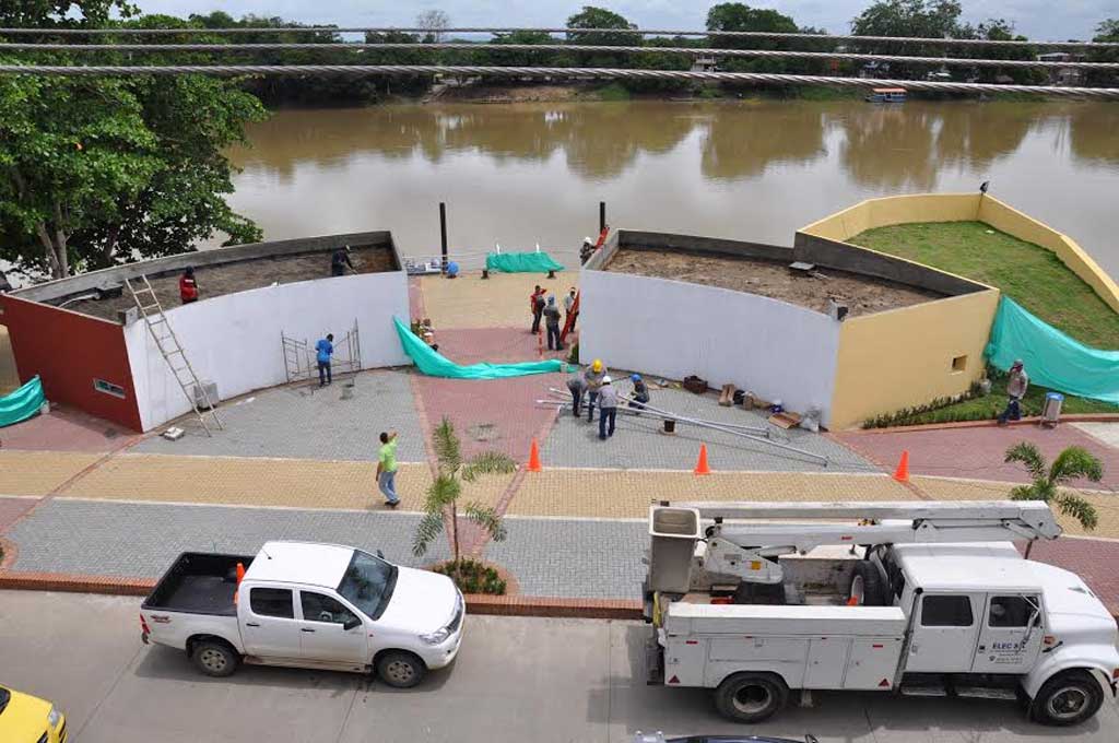 Muelle Turístico, ubicado en la AV primera con calle 34