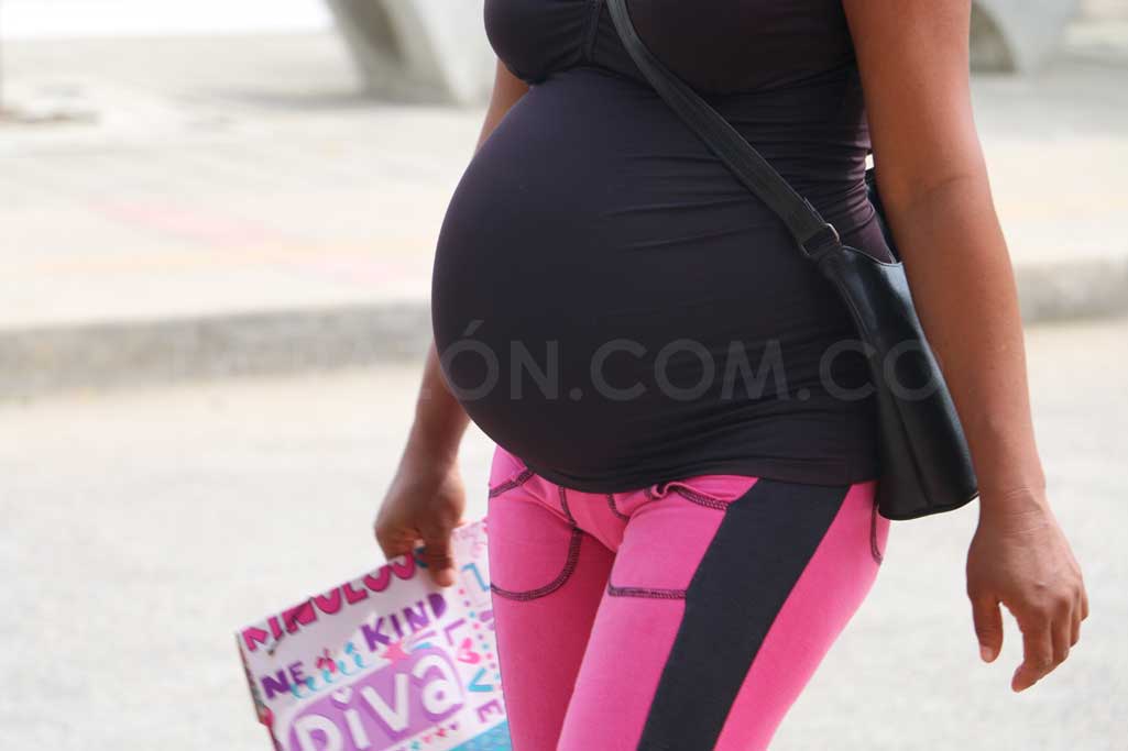 Cada semana fallecen seis mujeres embarazadas en Colombia