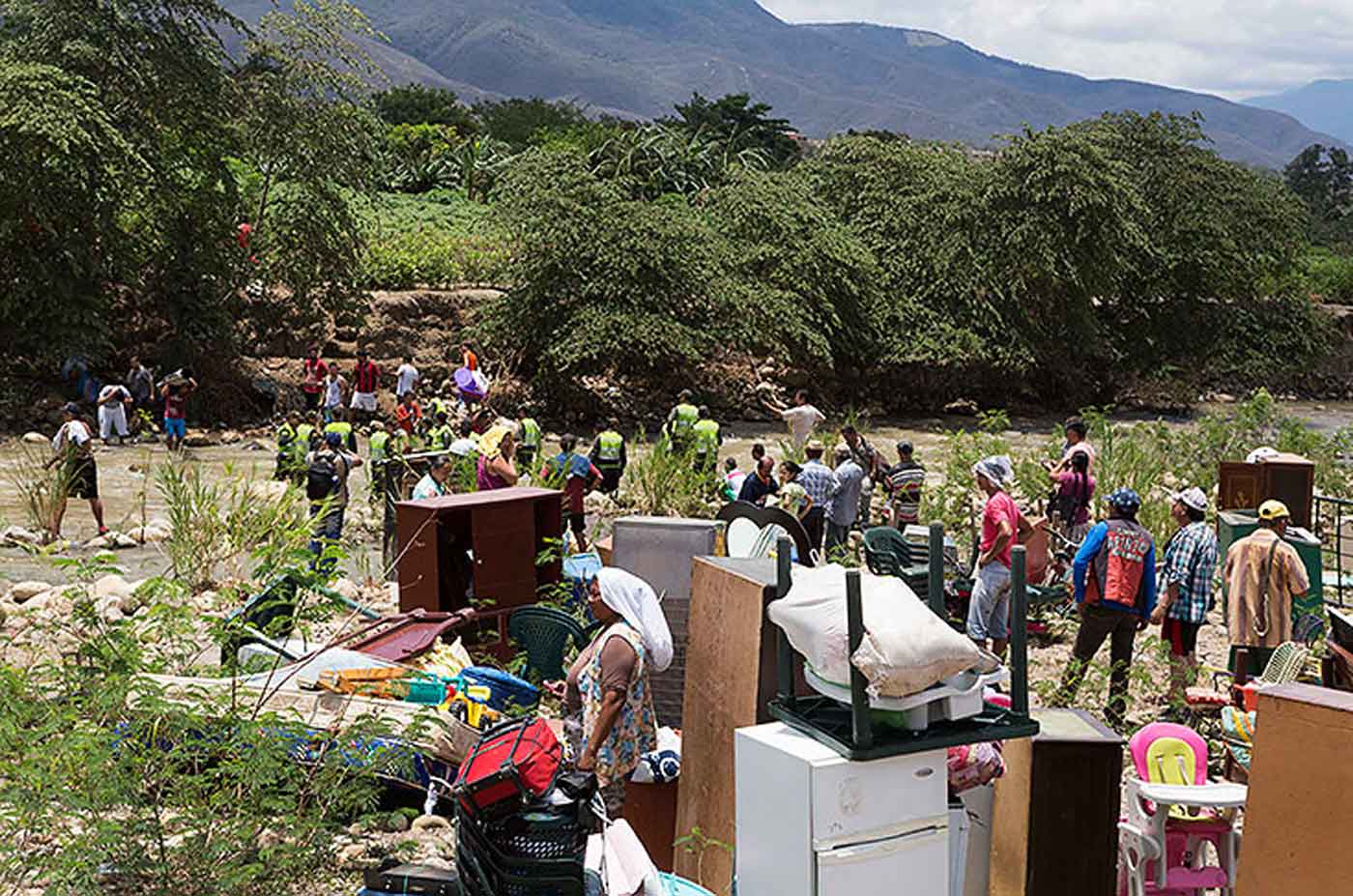 En Cúcuta piden declarar emergencia económica por la crisis en la frontera