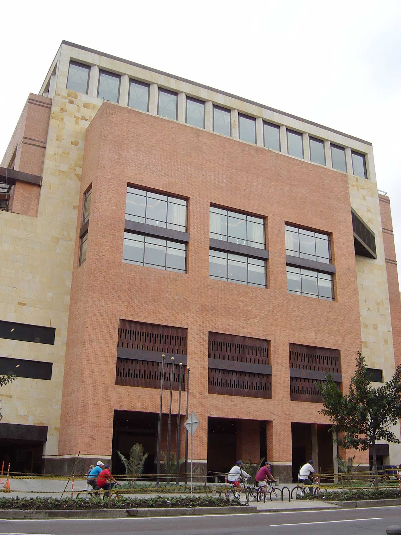 Club El Nogal, 14 años después