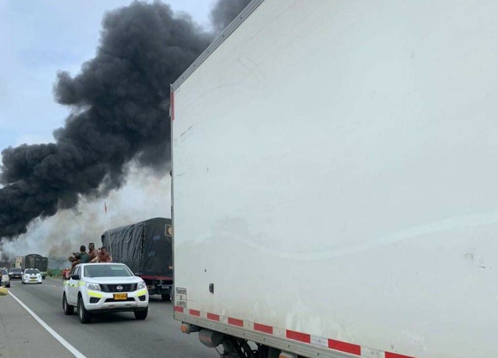 Al menos 7 muertos y más de 40 heridos por explosión de camión en ...