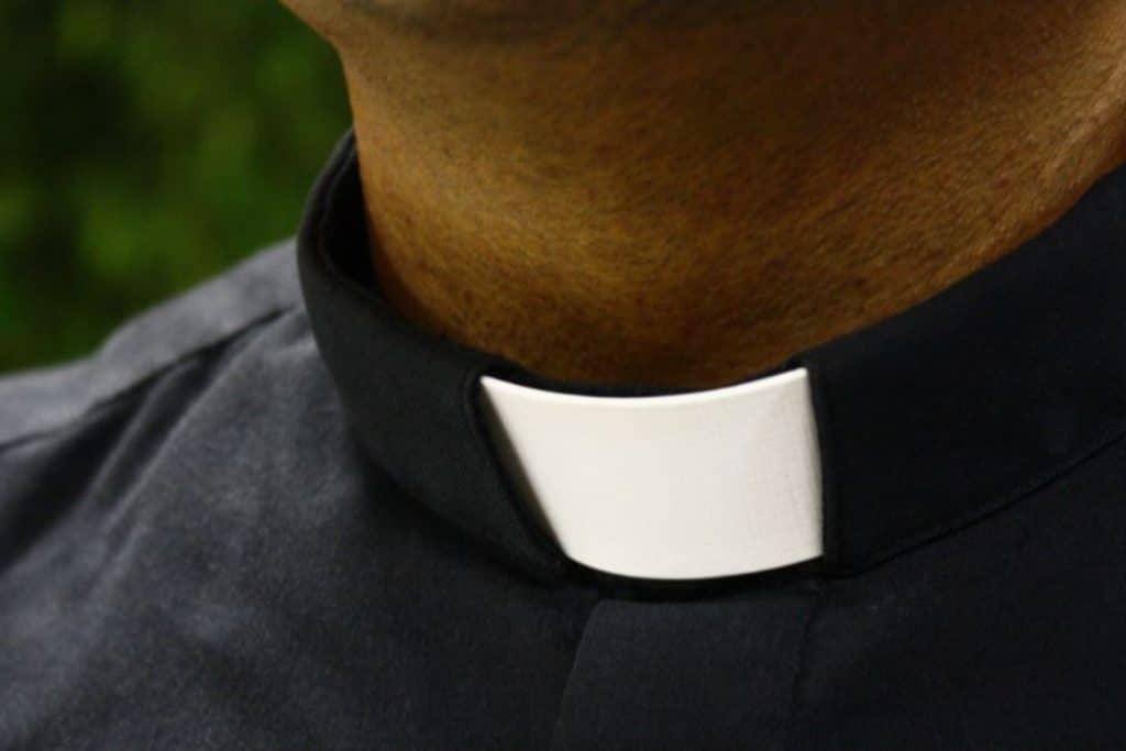 Sacerdote colombiano capturado en Roma por presunto abuso de dos ...