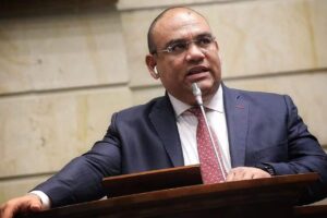 Senador Correa Radicó Proyecto De Ley Que Busca Agilizar Procesos